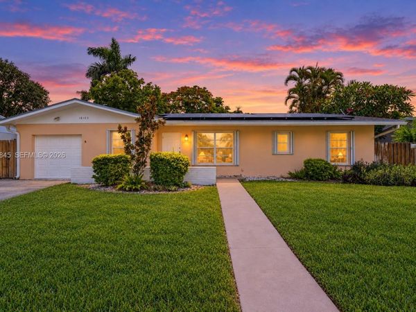 18103 SW 93rd Avenue, Palmetto Bay, FL 33157