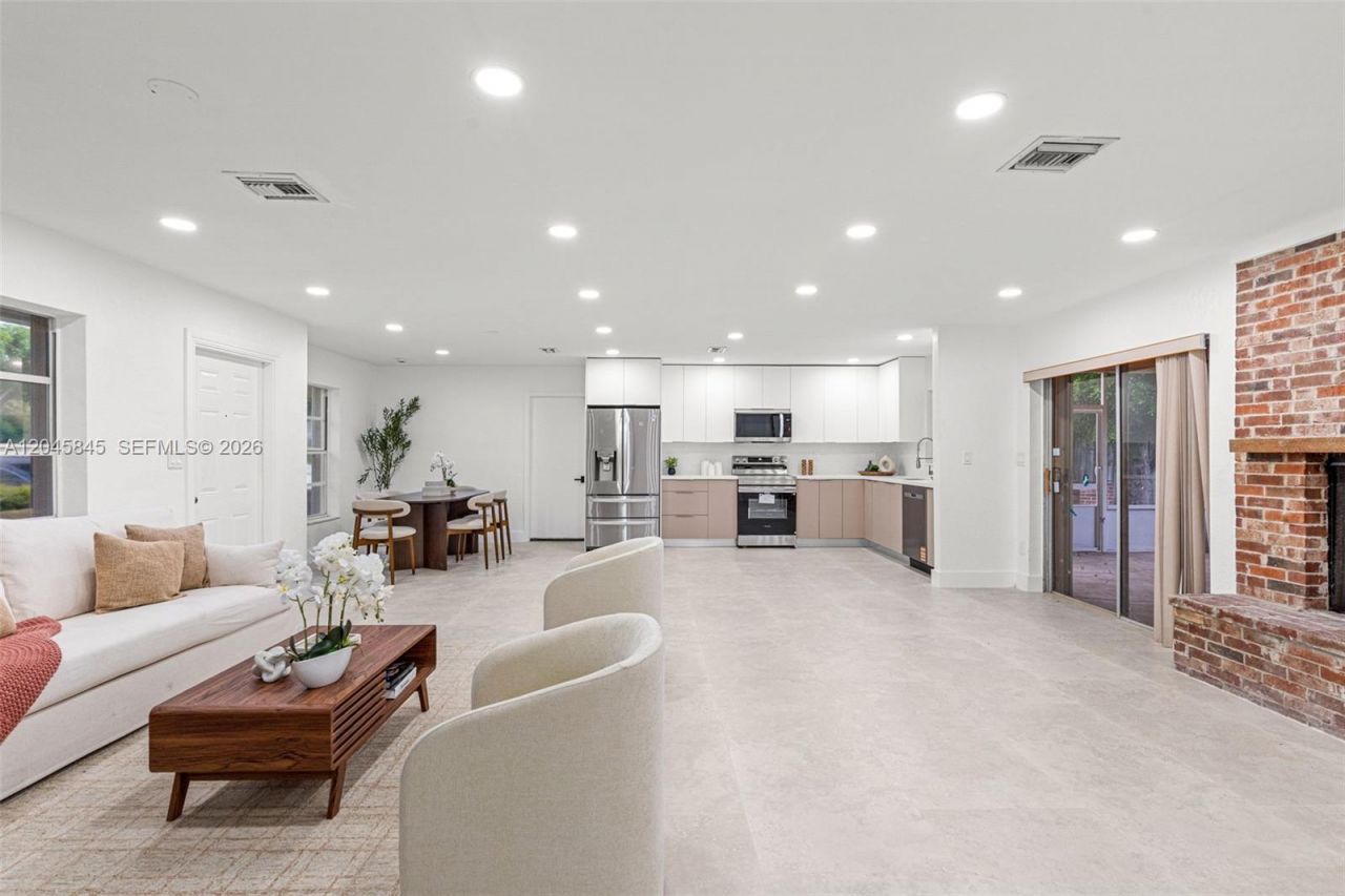 18103 SW 93rd Avenue, Palmetto Bay, FL 33157 Photo