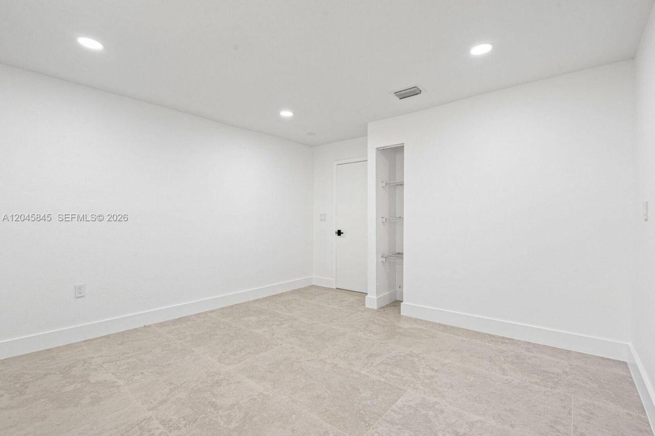 18103 SW 93rd Avenue , Palmetto Bay, FL 33157 Photo
