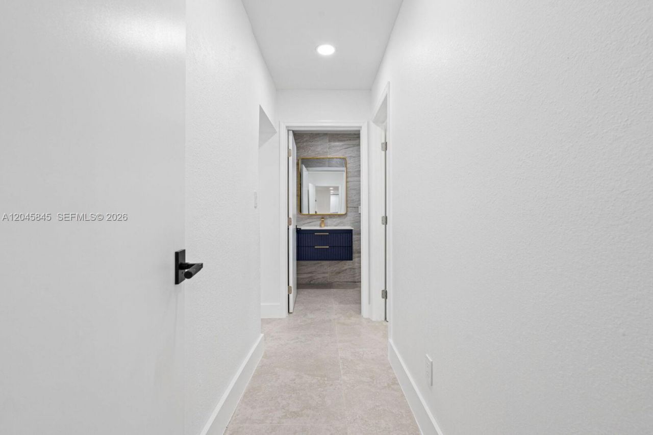 18103 SW 93rd Avenue , Palmetto Bay, FL 33157 Photo