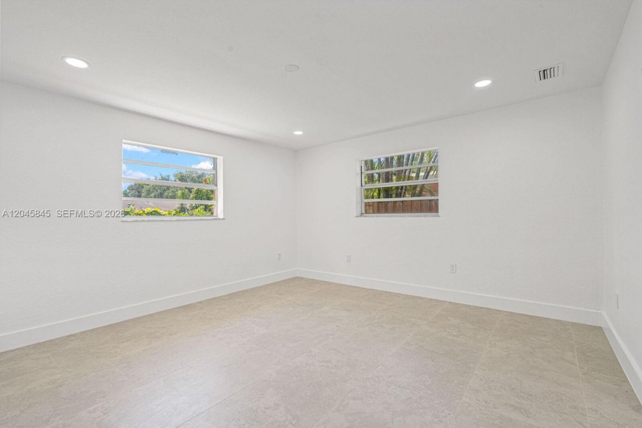 18103 SW 93rd Avenue , Palmetto Bay, FL 33157 Photo