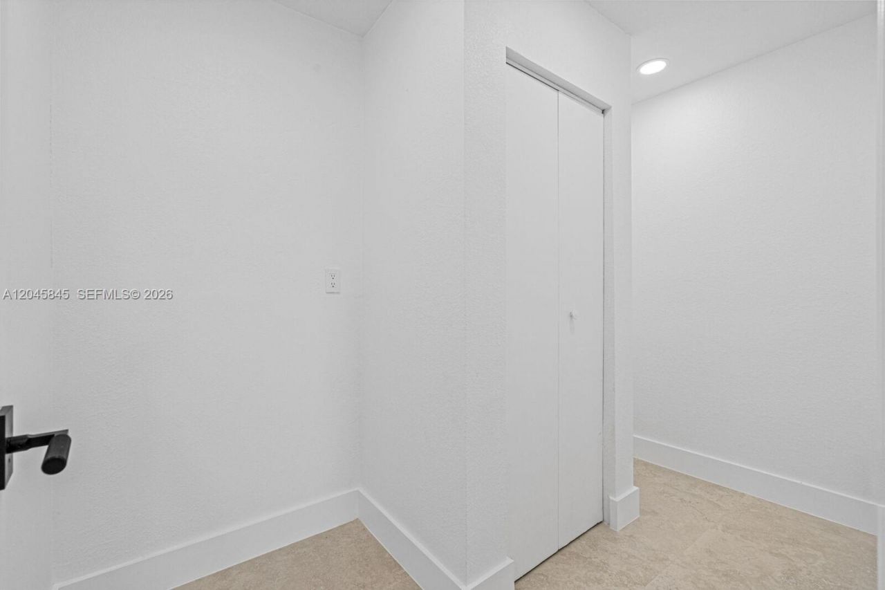 18103 SW 93rd Avenue , Palmetto Bay, FL 33157 Photo