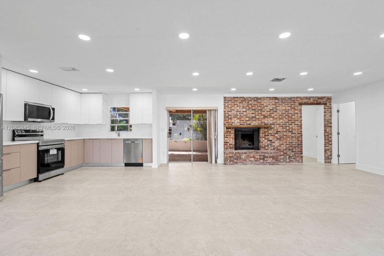 18103 SW 93rd Avenue , Palmetto Bay, FL 33157 Photo