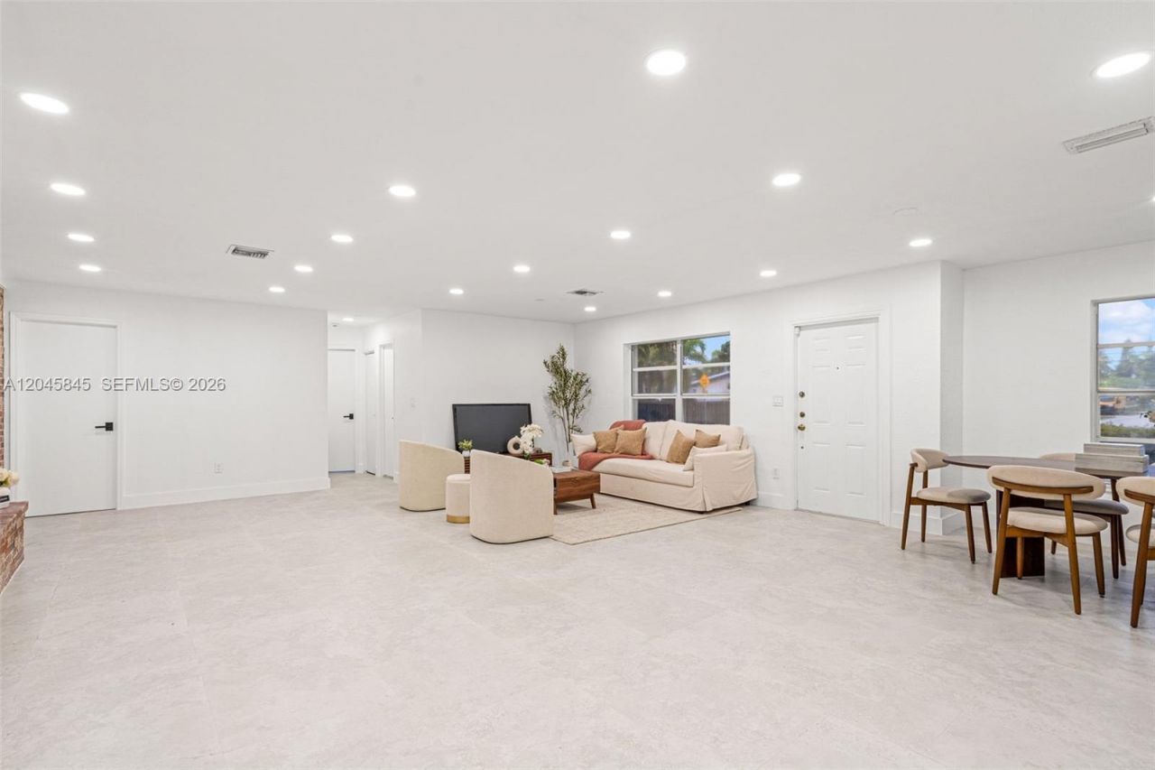 18103 SW 93rd Avenue, Palmetto Bay, FL 33157 Photo