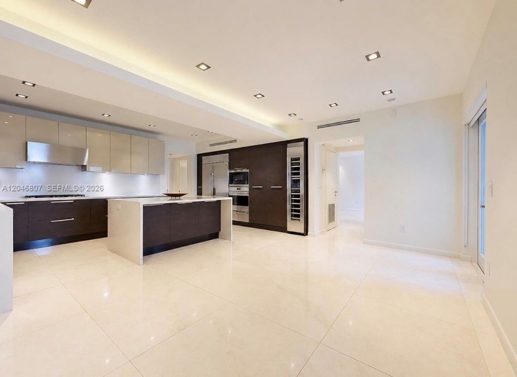 260 S Coconut Ln , Miami Beach, FL 33139 Photo