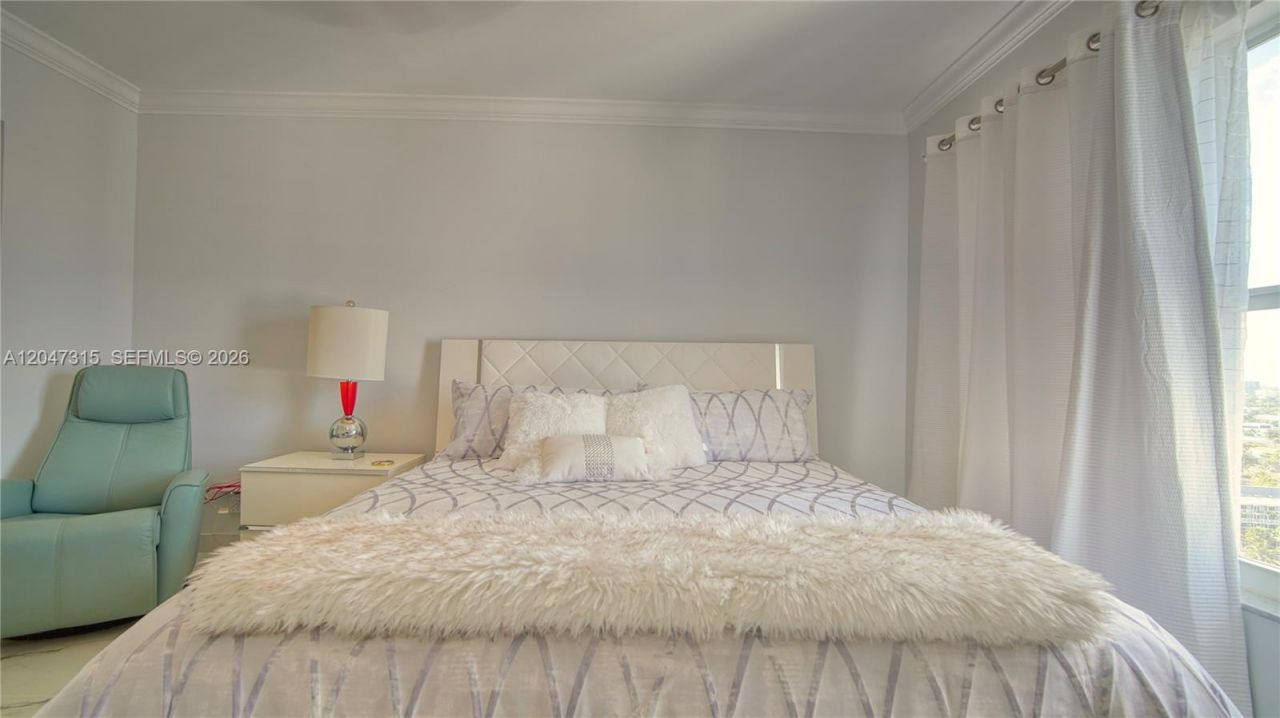 3550 Galt Ocean Dr , Unit 1808, Fort Lauderdale, FL 33308 Photo