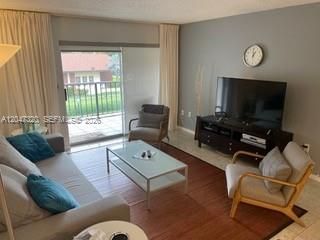 201 178th Dr , Unit 304, Sunny Isles Beach, FL 33160 Photo