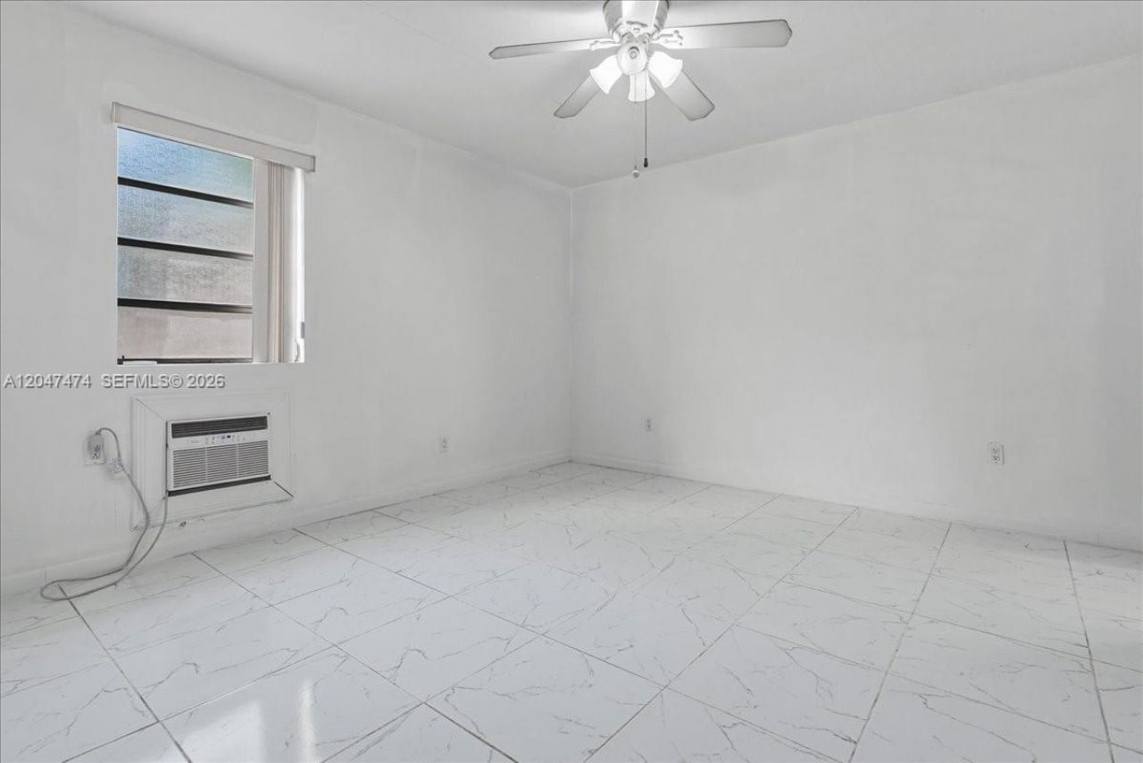 7850 W 16th Ave, Hialeah, FL 33014 Photo
