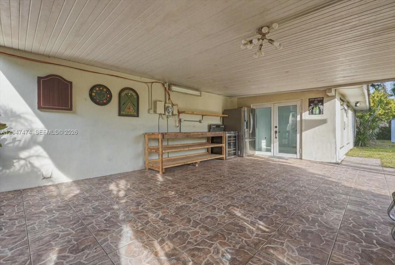 7850 W 16th Ave, Hialeah, FL 33014 Photo