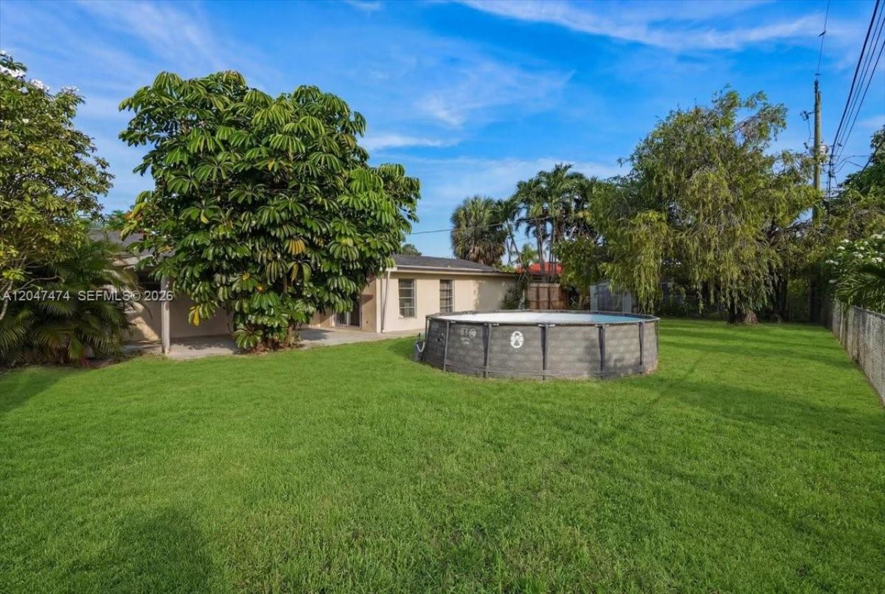 7850 W 16th Ave, Hialeah, FL 33014 Photo