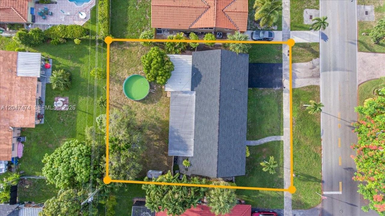 7850 W 16th Ave, Hialeah, FL 33014 Photo