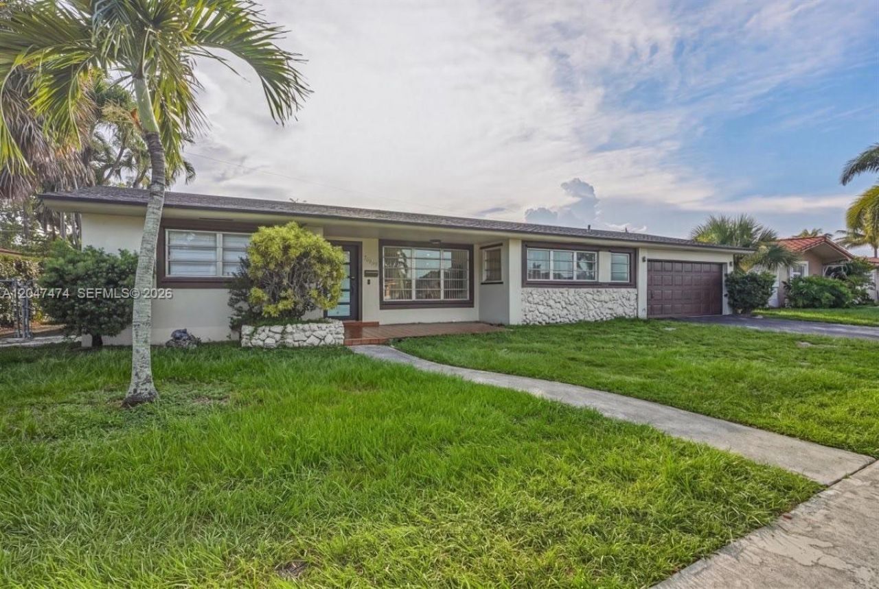 7850 W 16th Ave, Hialeah, FL 33014 Photo
