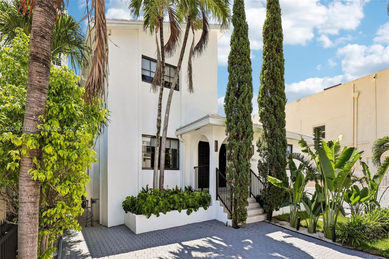 7811 Carlyle Ave , Miami Beach, FL 33141 Photo