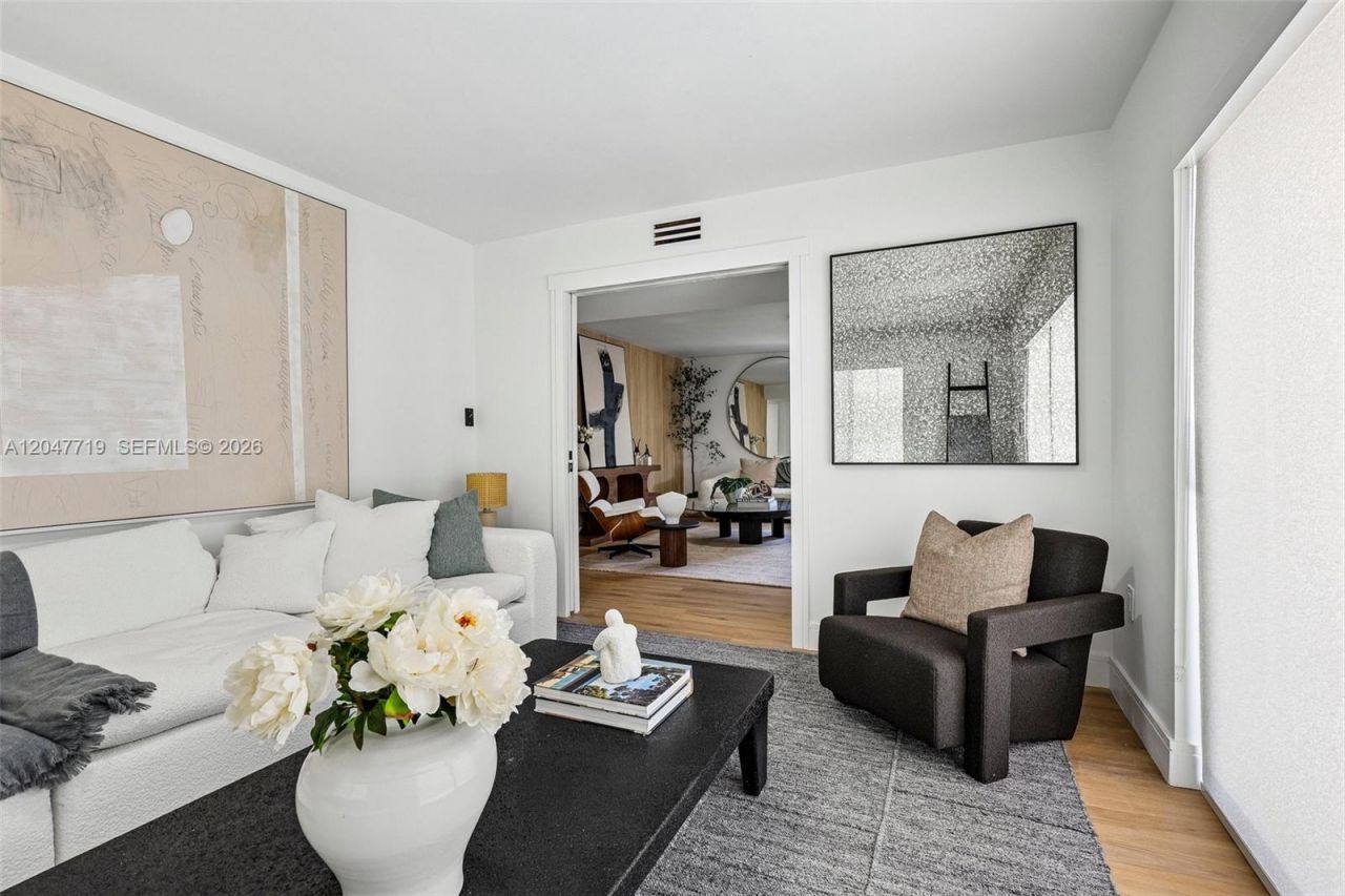 7811 Carlyle Ave , Miami Beach, FL 33141 Photo