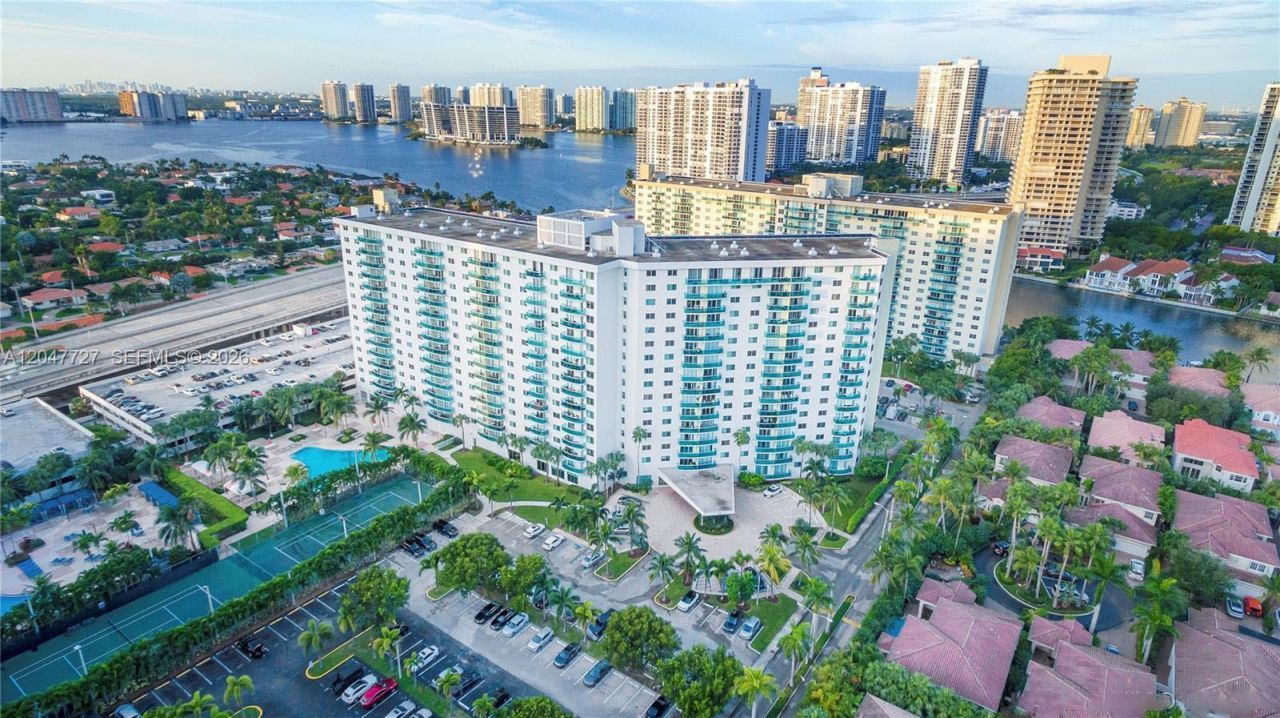 19380 Collins Ave, Unit 1001, Sunny Isles Beach, FL 33160 Photo