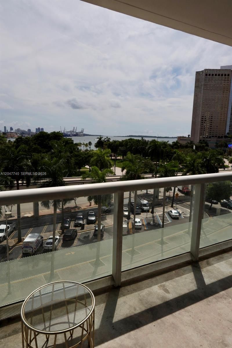 50 Biscayne Blvd , Unit 606, Miami, FL 33132 Photo