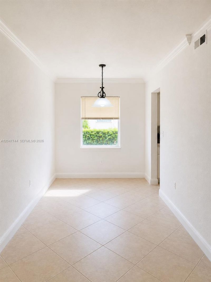 8601 SW 94th St, Unit 105W, Miami, FL 33156 Photo