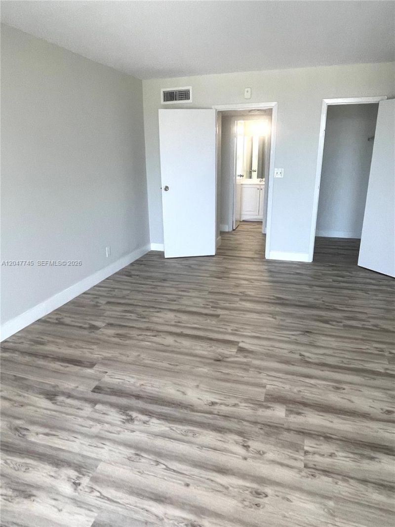 2101 Atlantic Shores Blvd , Unit 505, Hallandale Beach, FL 33009 Photo