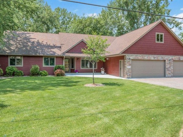7261 Mill Road , Centerville, MN 55038