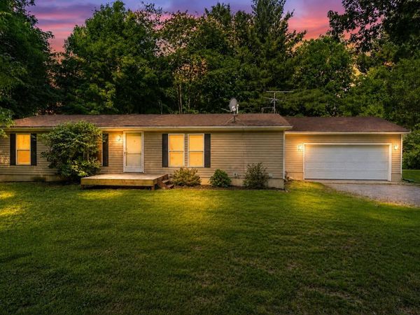 15955 24th Avenue, Marne, MI 49435