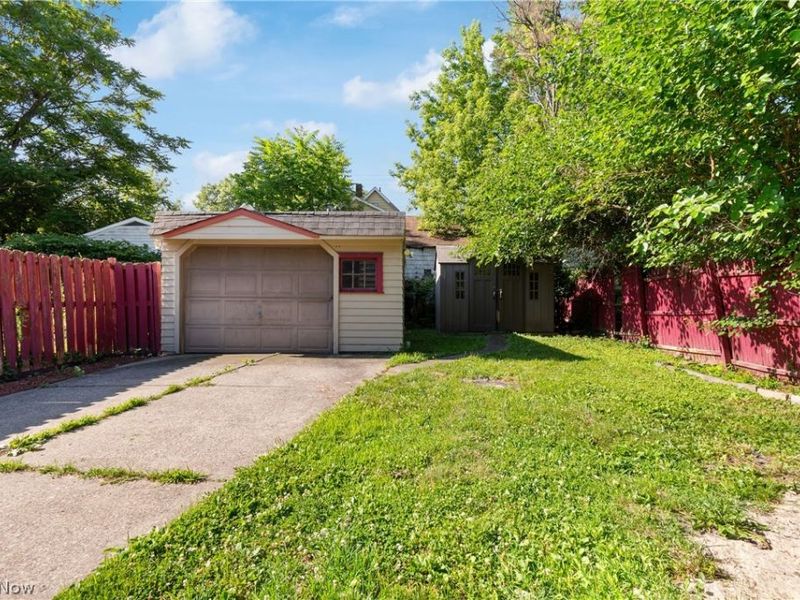3005 Colburn Avenue, Cleveland, OH 44109 Photo 33