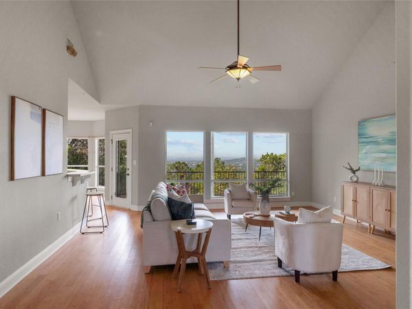 19627 Tyler TRL, Jonestown, TX 78645