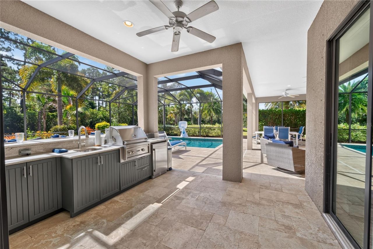 8276 Larkspur Circle, Sarasota, FL 34241 Photo
