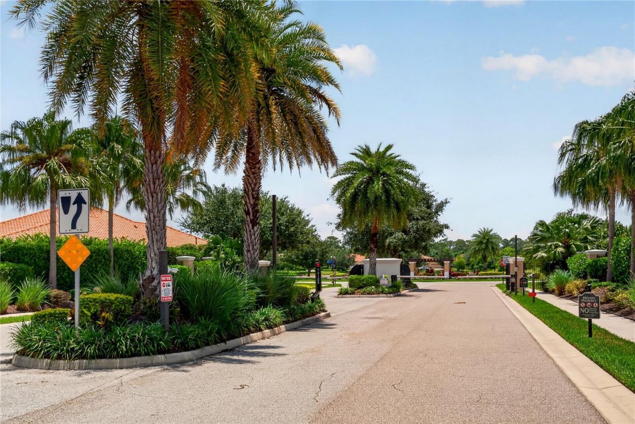 8276 Larkspur Circle, Sarasota, FL 34241 Photo