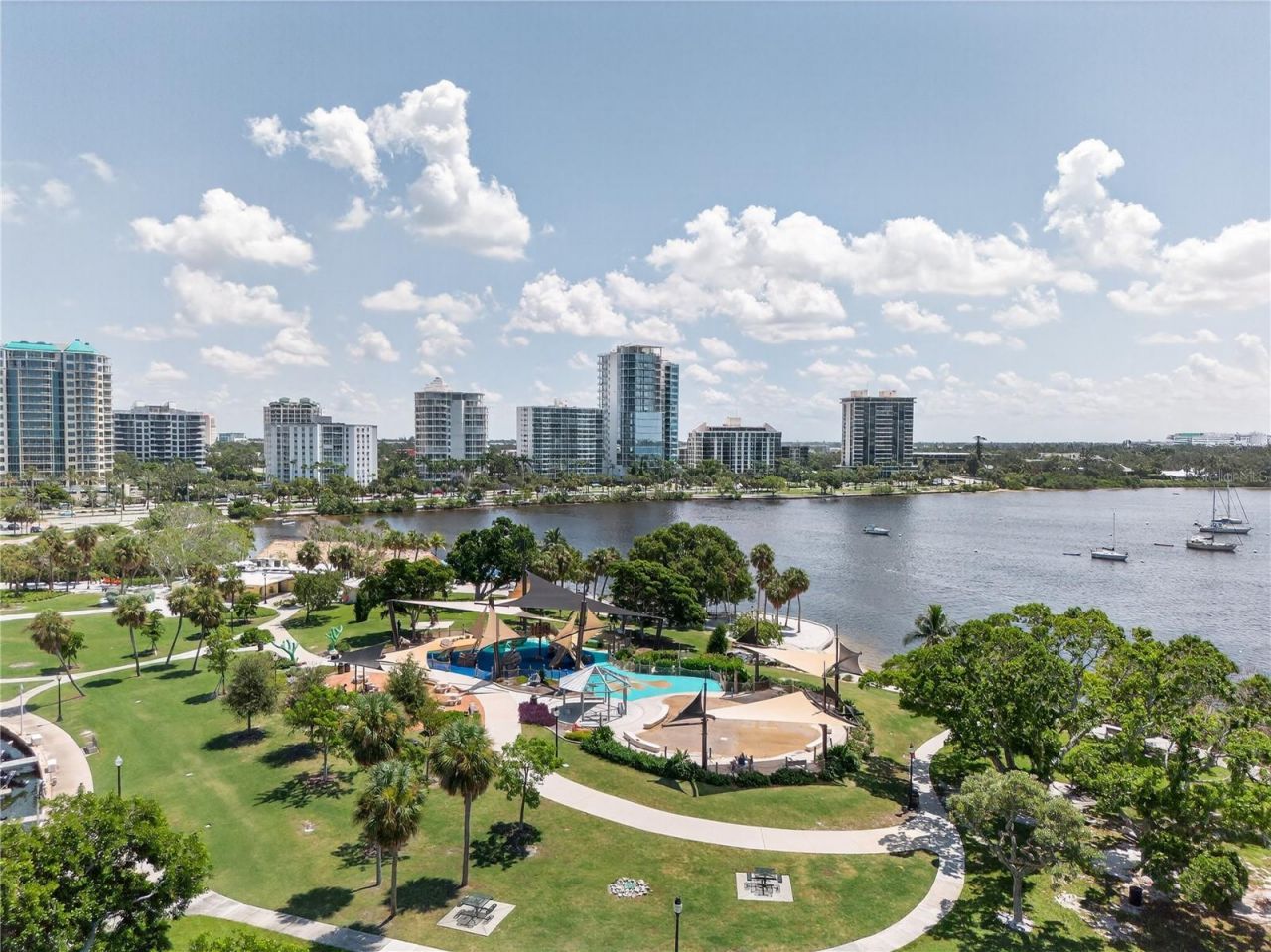 8276 Larkspur Circle, Sarasota, FL 34241 Photo