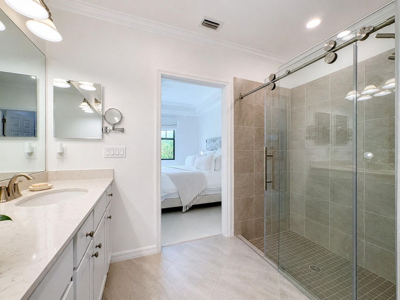 10051 Crooked Creek Drive , Unit 102, Venice, FL 34293 Photo