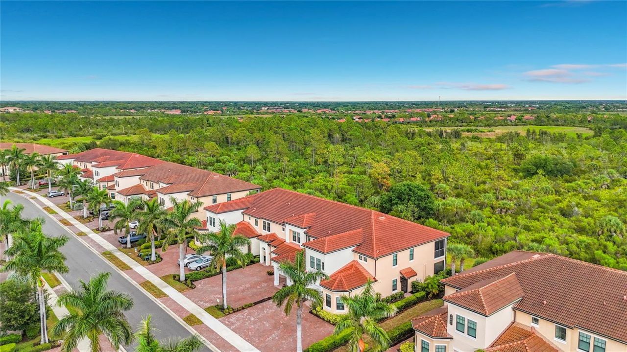 10051 Crooked Creek Drive , Unit 102, Venice, FL 34293 Photo
