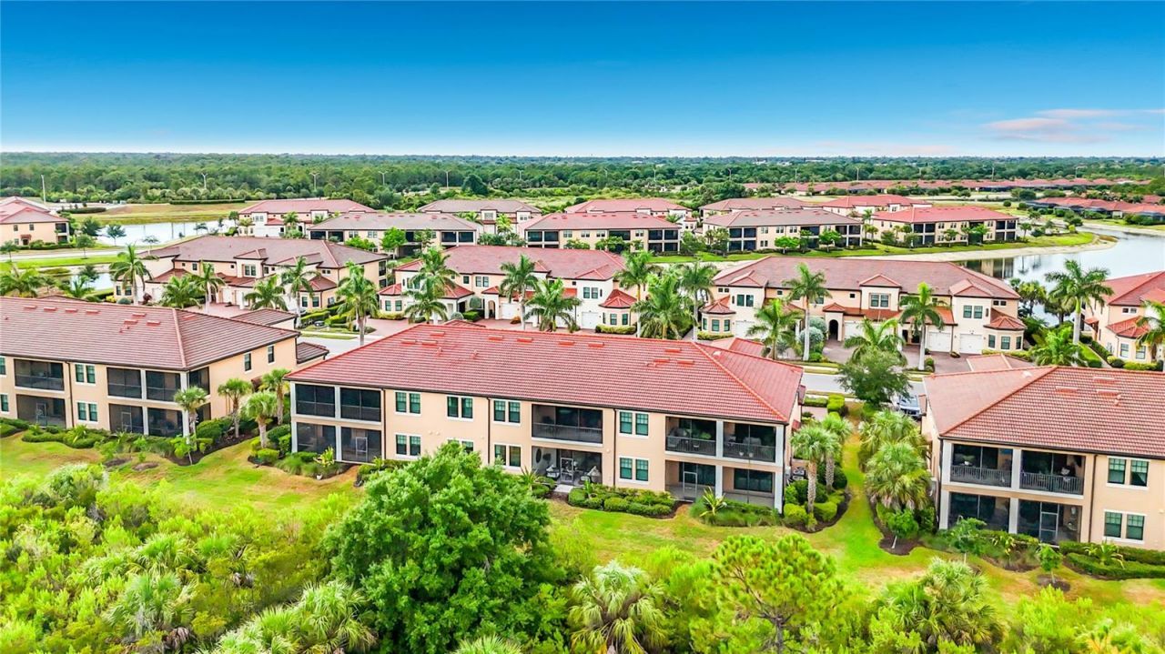 10051 Crooked Creek Drive , Unit 102, Venice, FL 34293 Photo