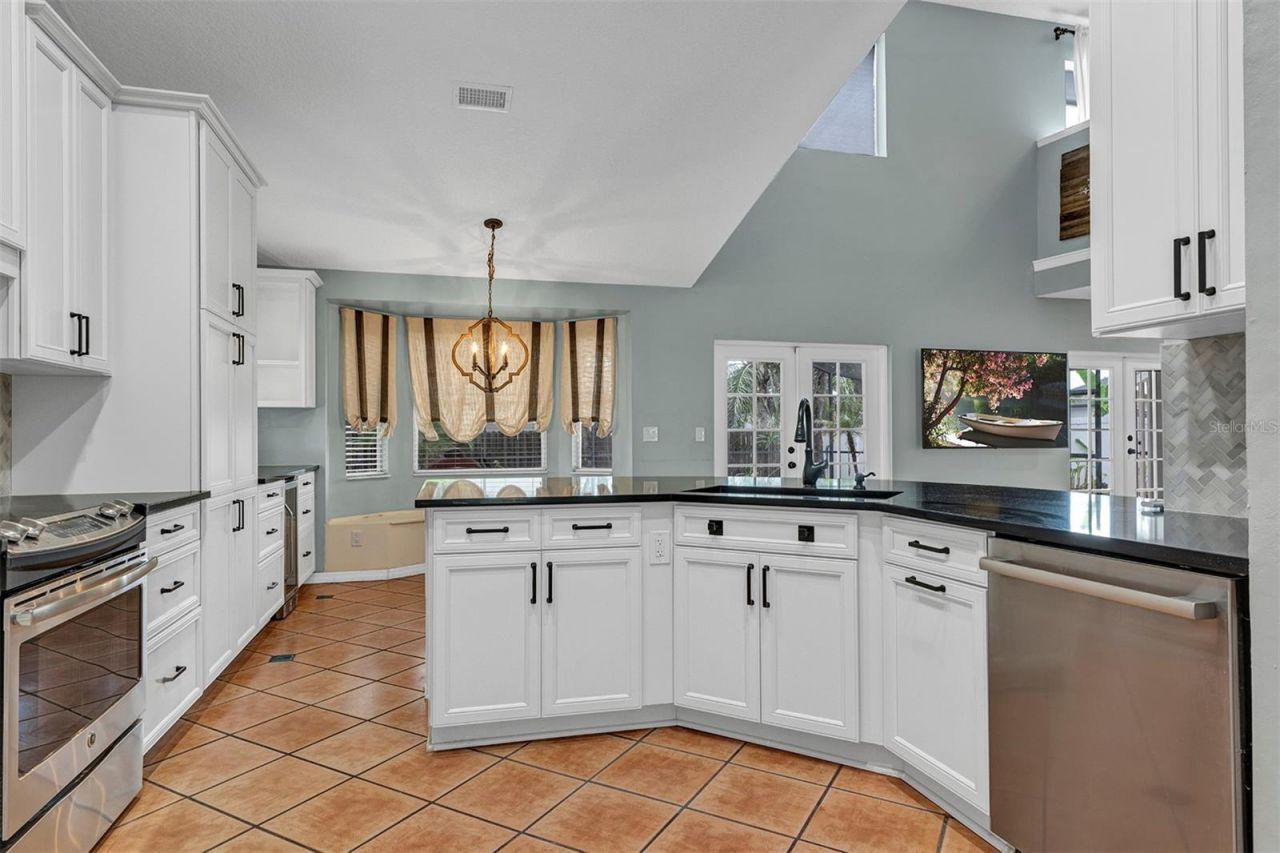 601 Red Maple Court , Oviedo, FL 32765 Photo