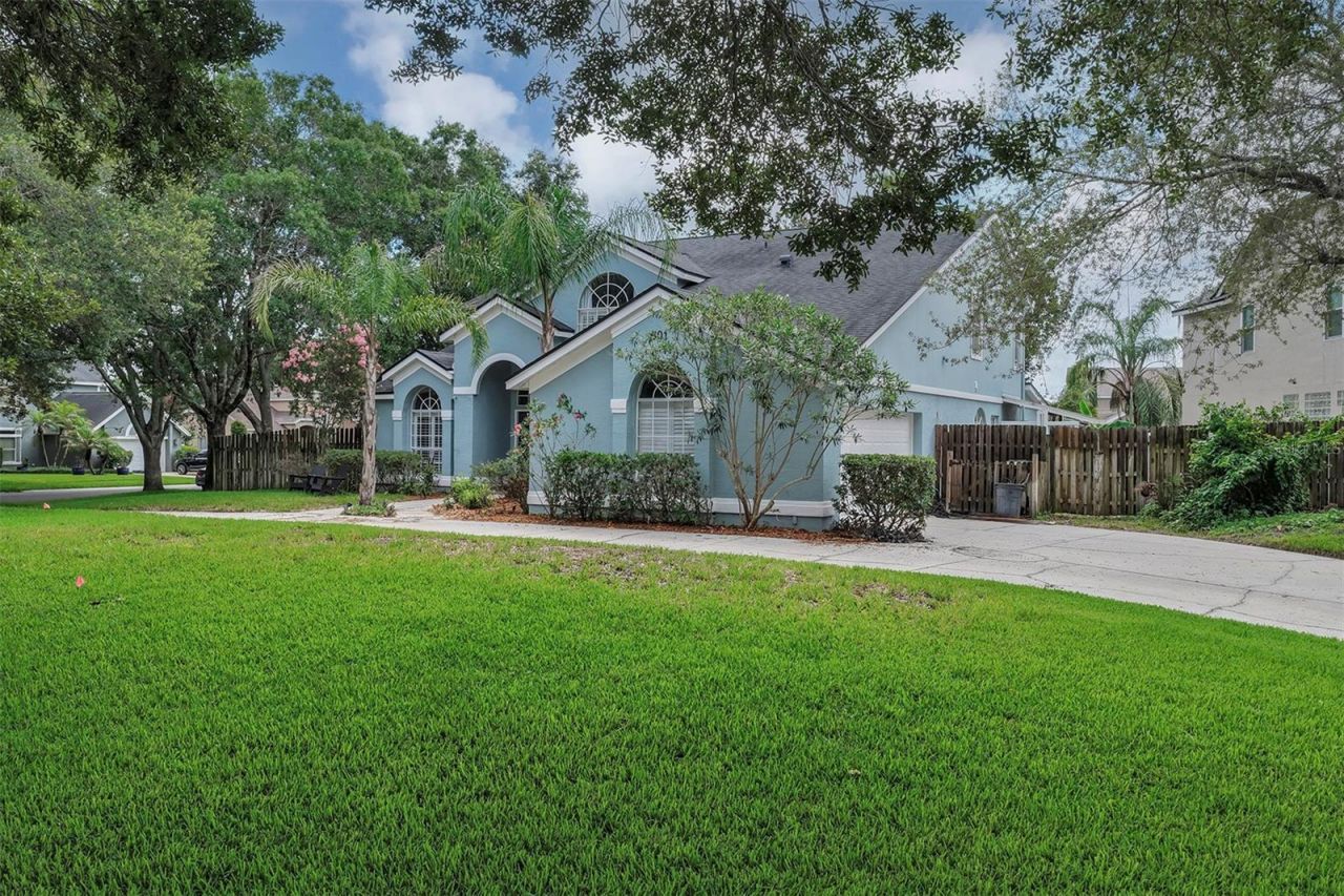601 Red Maple Court , Oviedo, FL 32765 Photo