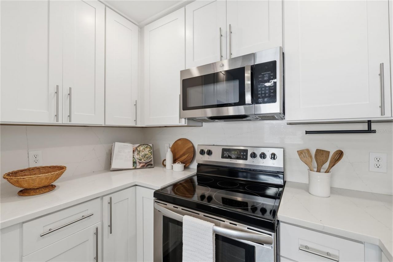 3620 3rd Avenue N, Saint Petersburg, FL 33713 Photo