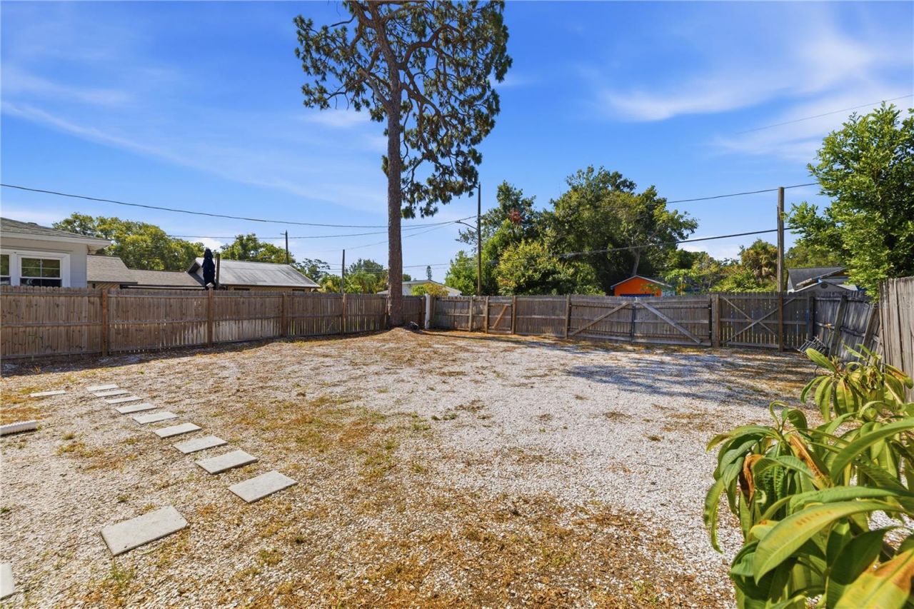 3620 3rd Avenue N, Saint Petersburg, FL 33713 Photo