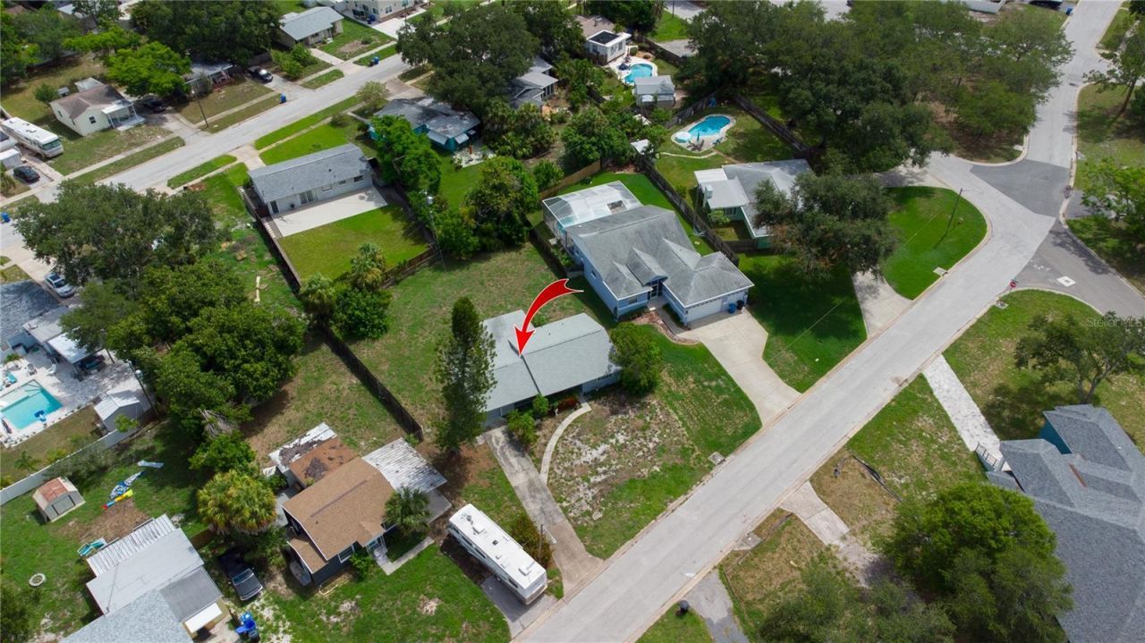 525 Hampton Avenue Ne, Saint Petersburg, FL 33703 Photo