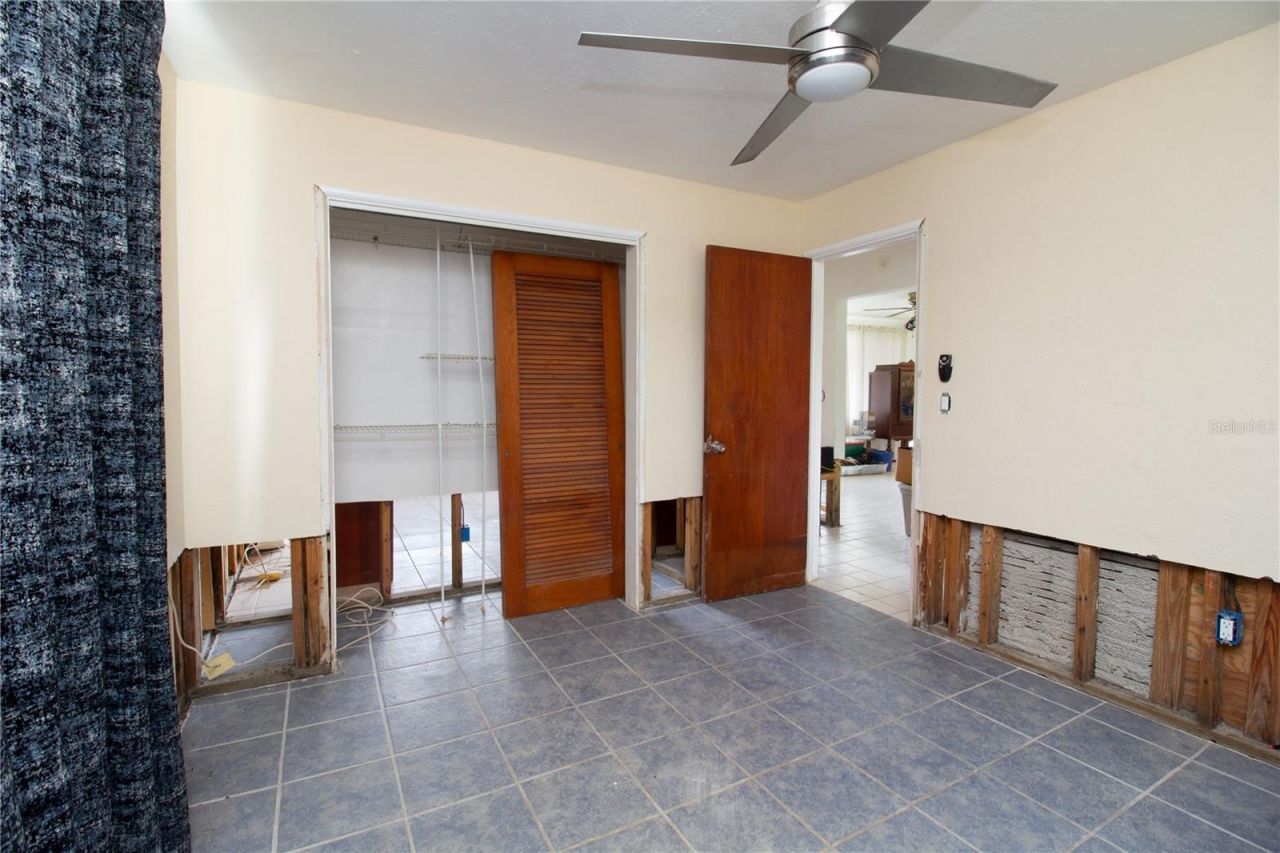 525 Hampton Avenue Ne, Saint Petersburg, FL 33703 Photo