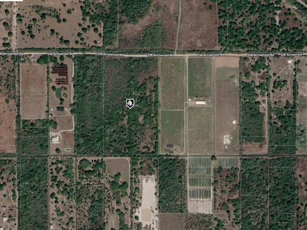 SW ARROWROOT STREET , INDIANTOWN, FL 34956