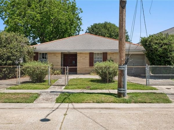 3619 BAUVAIS Street , Metairie, LA 70001