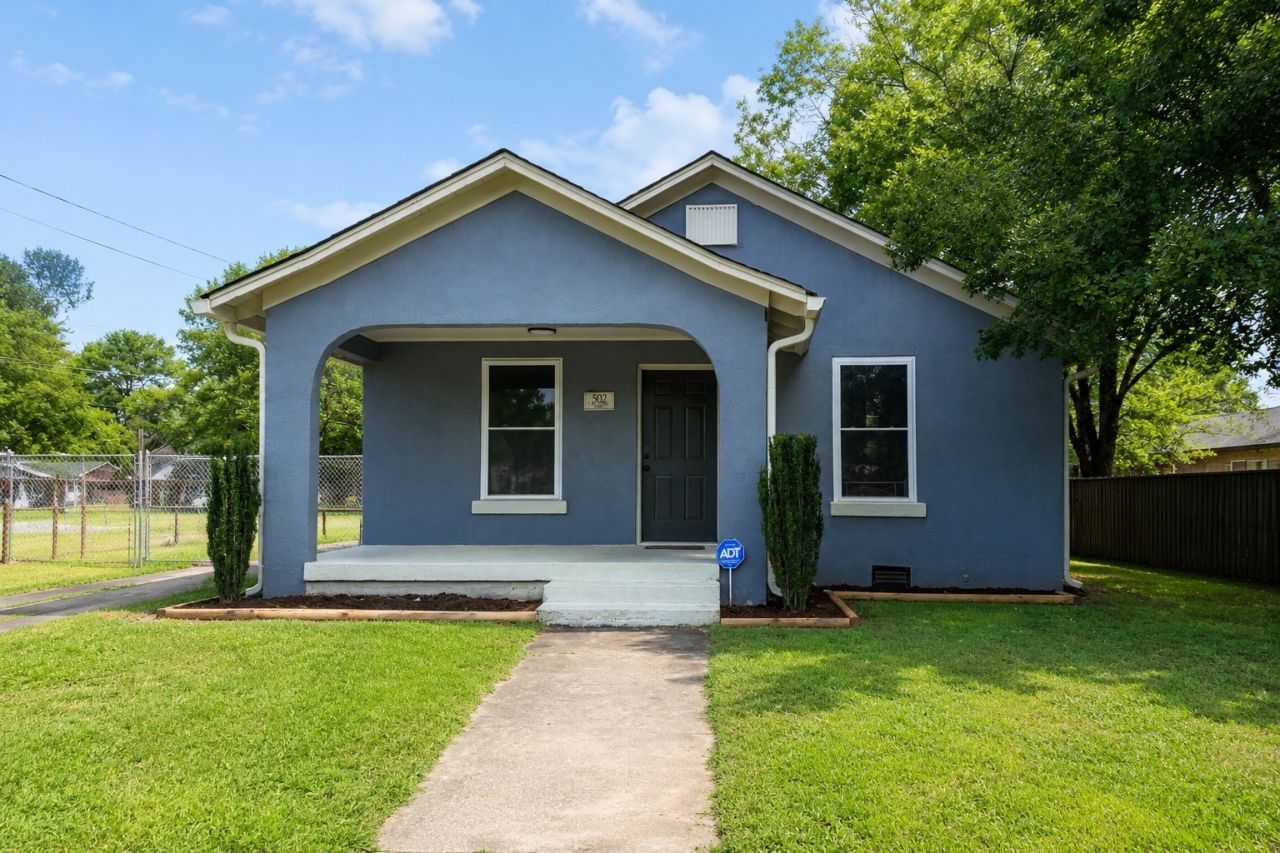 502 5th St , Lawrenceburg, TN 38464 Main Photo