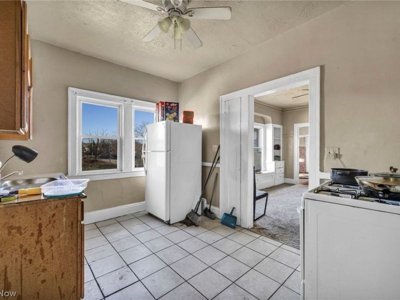 3438 E 140th Street, Cleveland, OH 44120 Photo 10