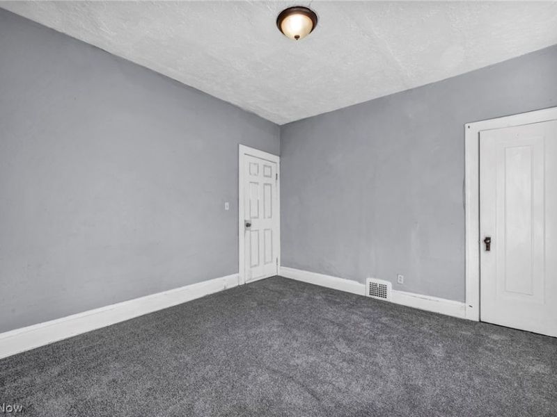 3438 E 140th Street, Cleveland, OH 44120 Photo 17
