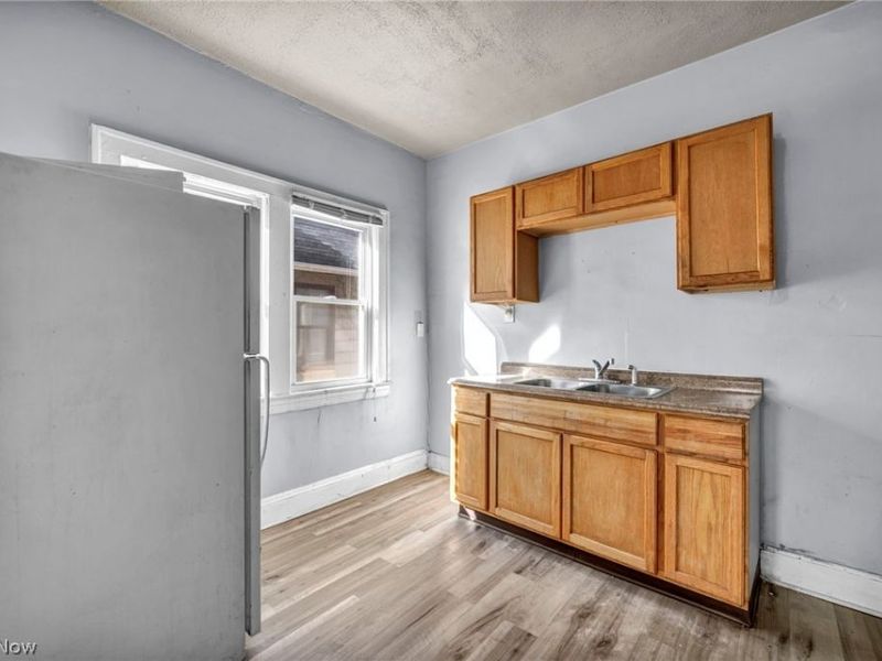 3438 E 140th Street, Cleveland, OH 44120 Photo 30