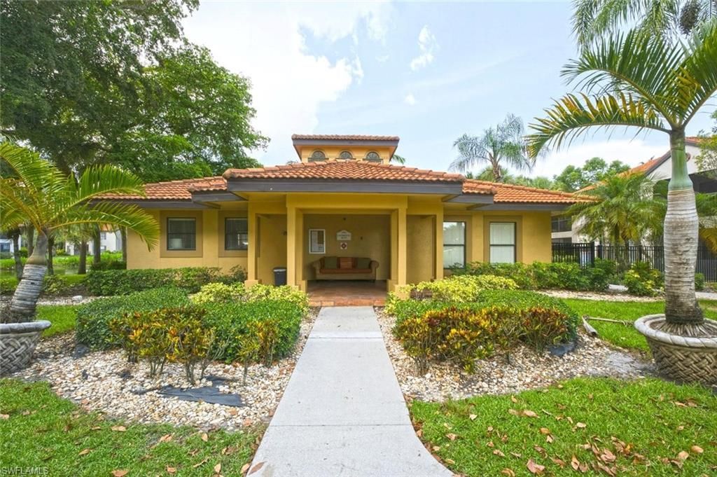 2106 Arbour Walk Cir, Unit 2911, Naples, FL 34109 Photo