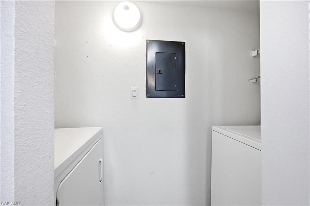 2106 Arbour Walk Cir, Unit 2911, Naples, FL 34109 Photo