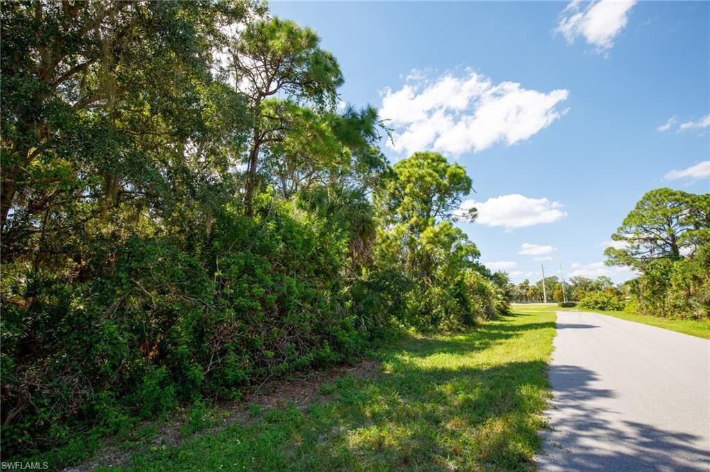 175 Sesame Rd E, Rotonda West, FL 33947 Photo