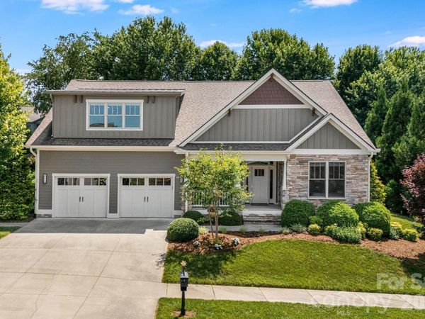60 Barnrock Drive, Mills River, NC 28759