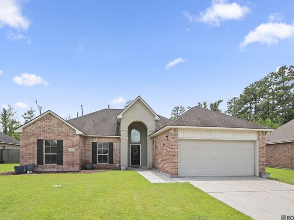 13638 Cantebury Ave, Denham Springs, LA 70726