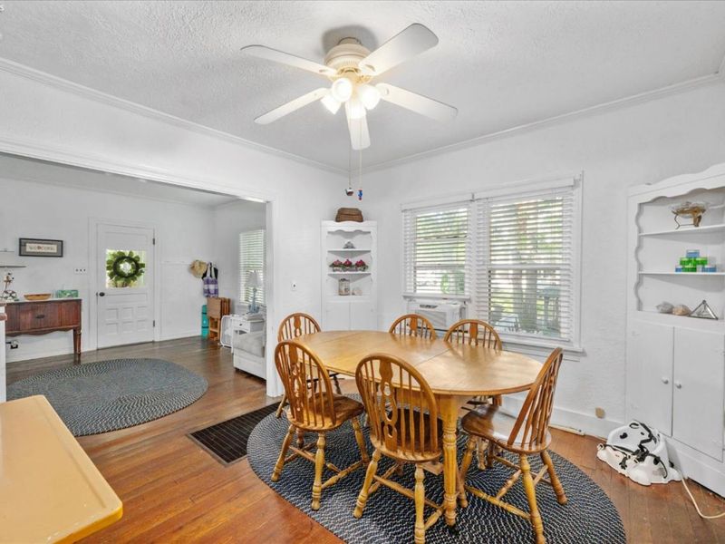 528 E 4th Street, Lakeside, OH 43440 Photo 13